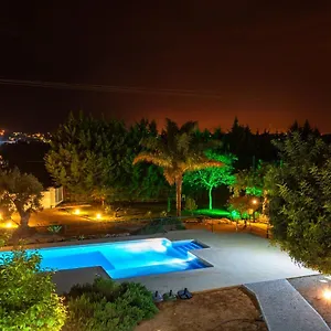  Villa Holiday's Paradise